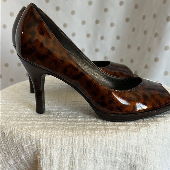 Cole Haan Brown Leopard Peep Toe Heels - Picture 4 of 10